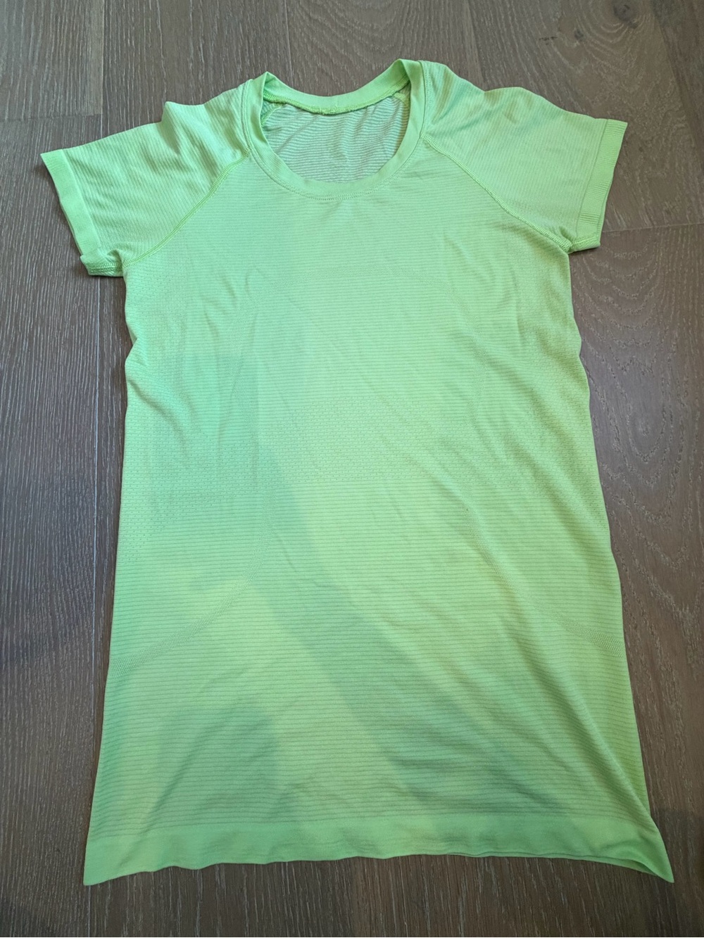 Women’s Lululemon Lime Green Swiftly Tech